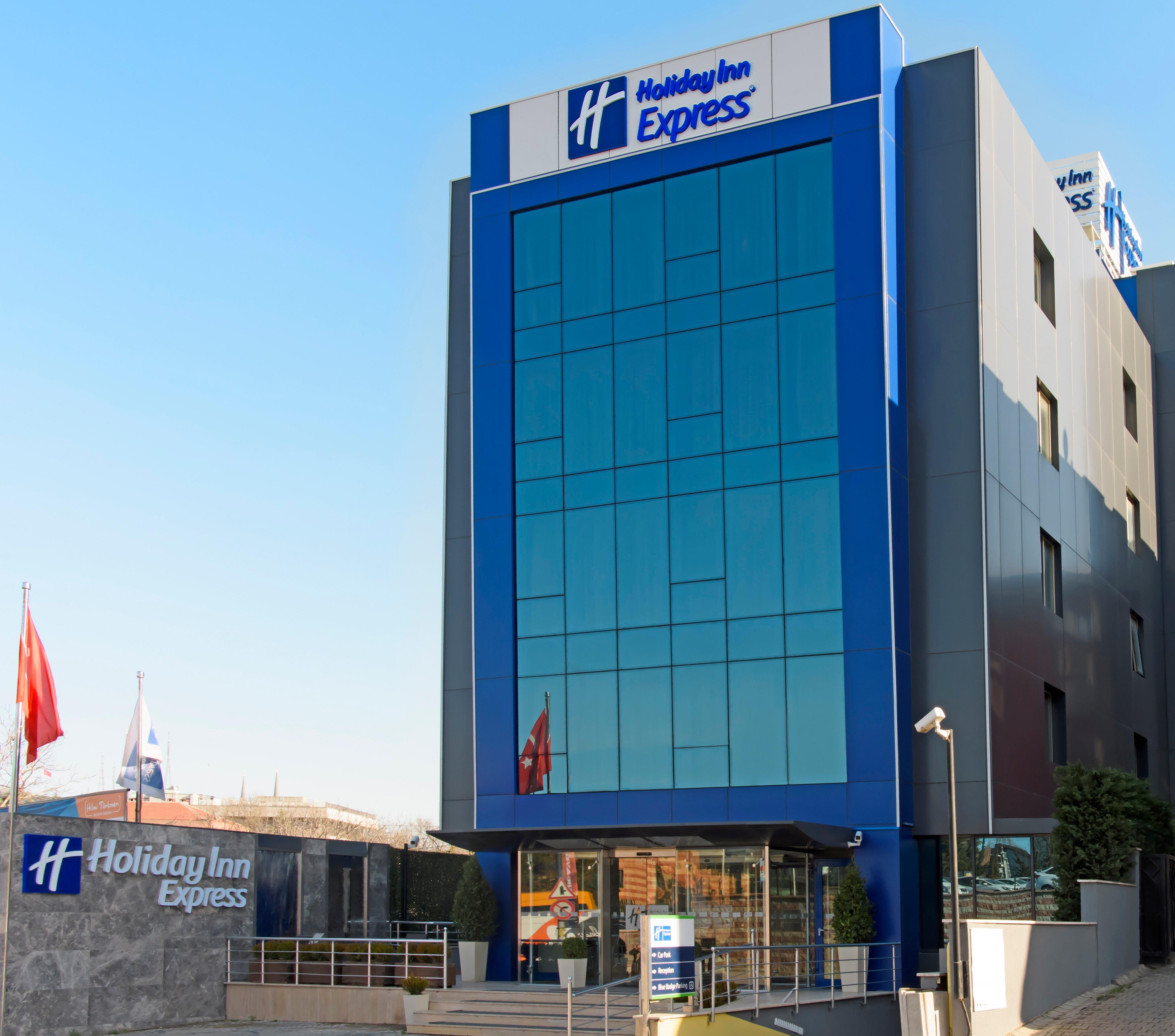 Holiday Inn Express Istanbul-Altunizade By Ihg Exterior photo