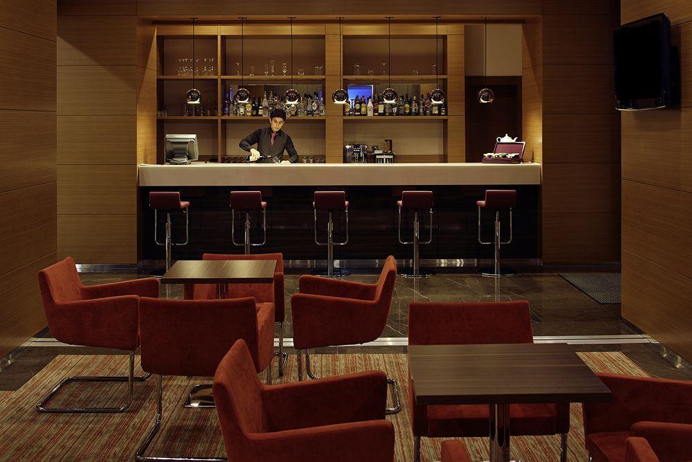 Holiday Inn Express Istanbul-Altunizade By Ihg Exterior photo